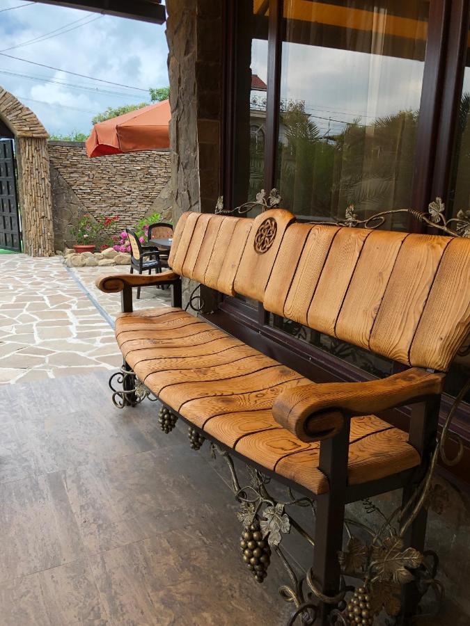 Гостевой Дом Siella Hotel Sukhumi Ngoại thất bức ảnh