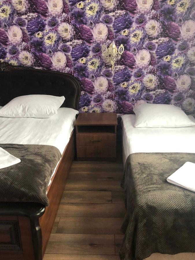 Гостевой Дом Siella Hotel Sukhumi Ngoại thất bức ảnh